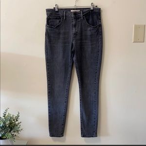 Levi’s 721 High Rise Skinny